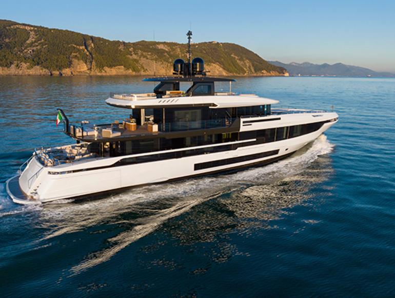 Flexform Mangusta Oceano 44 yacht