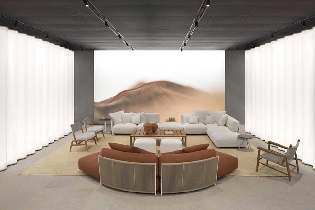 Flexform Corporate Showroom Meda