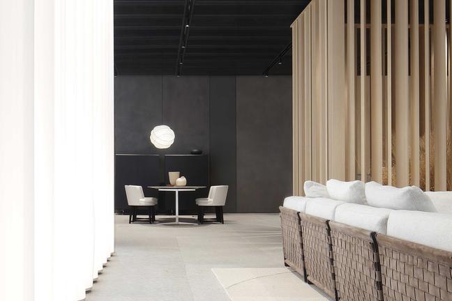 Flexform Corporate Showroom Meda