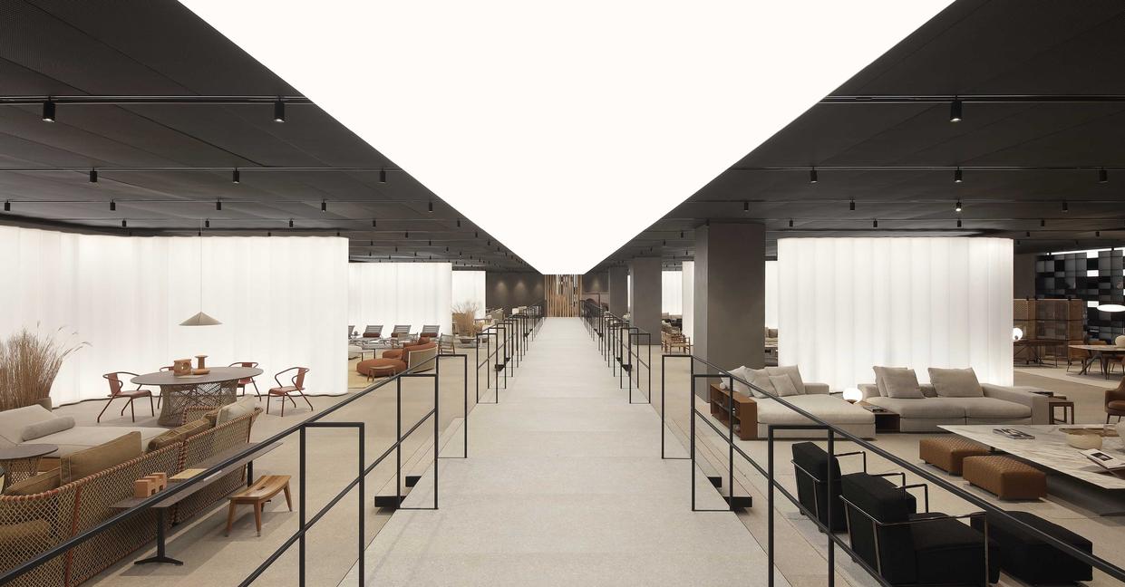 Flexform Corporate Showroom Meda