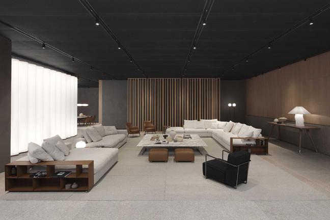 Flexform Corporate Showroom Meda