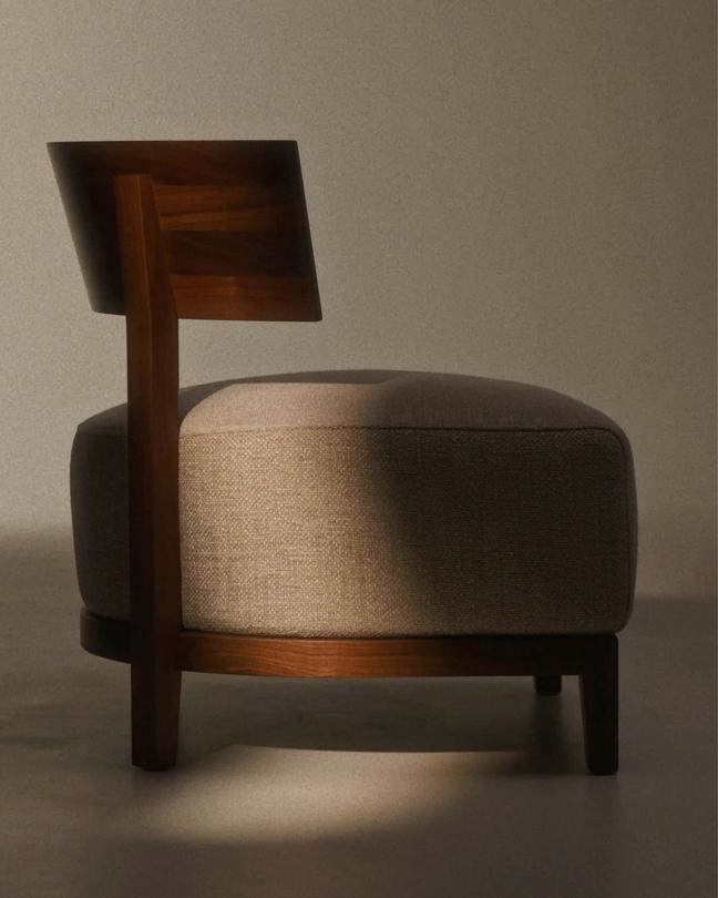 Flexform Thomas armchair